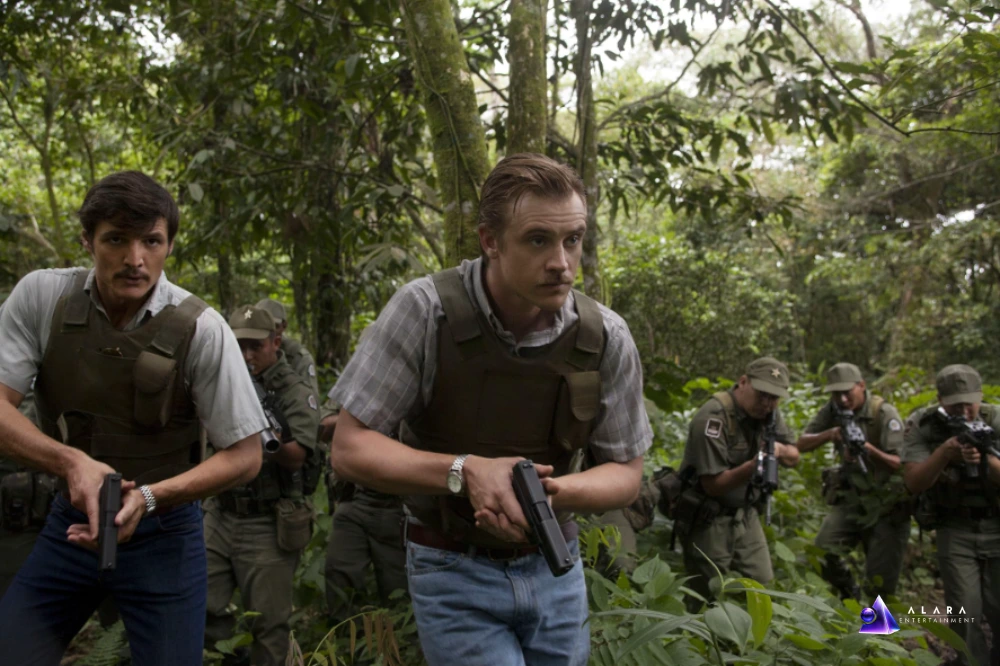 سریال نارکوها (narcos)؛ معرفی هنرپیشههای نارکوها 4 داستان سریال نارکوها