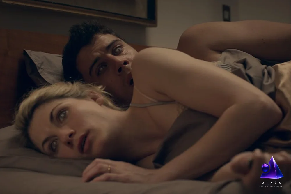 هنرپیشه‌های آینه سیاه