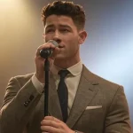 پنج سال گذشته با بازی نیک جوناس و آدرین وارن