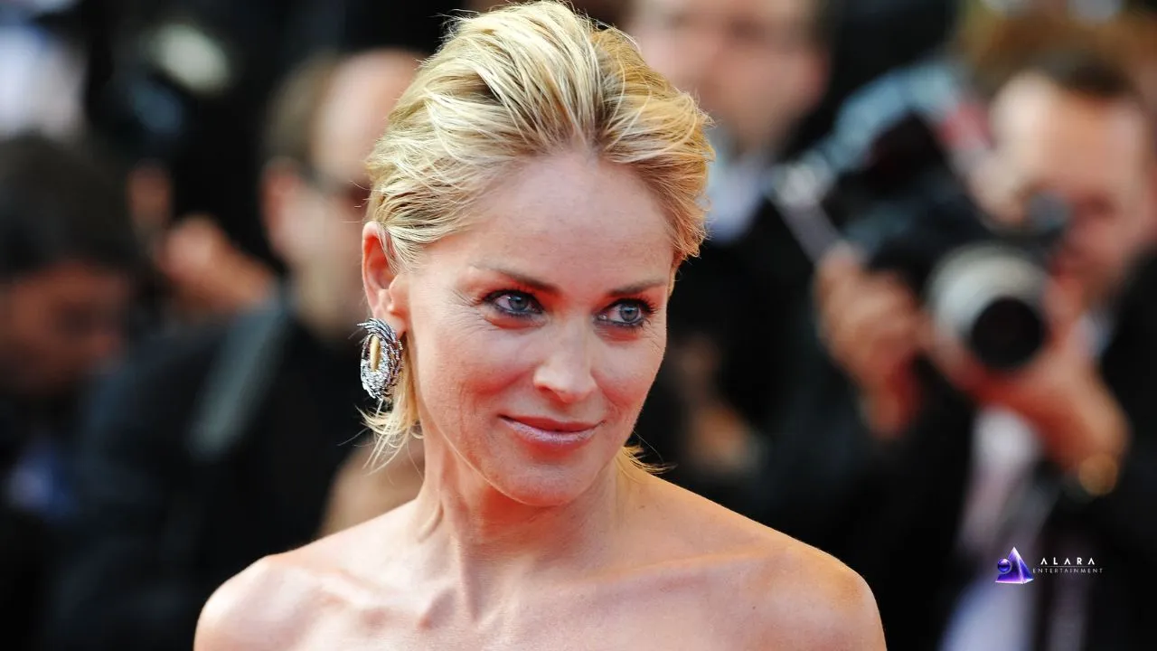 Sharon Stone’s Bold Outfit Without Underwear: Courage at Age 67