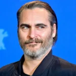 بیوگرافی واکین فینیکس