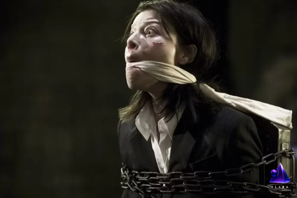 فیلمهای ترسناک ممنوعه: آثار وحشتناکی که در جهان ممنوع شدند! 10 فیلم ترسناک ممنوعه مسافرخانه: قسمت ۲