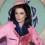 بررسی جنجال لباس جولیا فاکس: جکی کندی خونآلود در هالووین 2 لباس جولیا فاکس