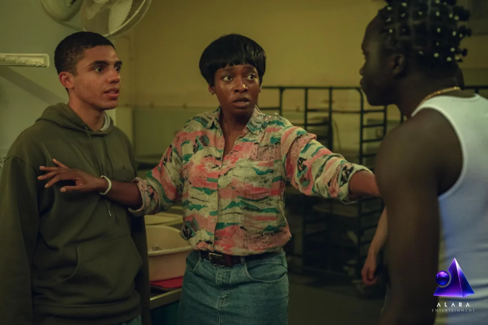 چرا فیلم استیو (Steve) یکی از بحثبرانگیزترین درامهای جدید نتفلیکس است؟ 5 فیلم steve