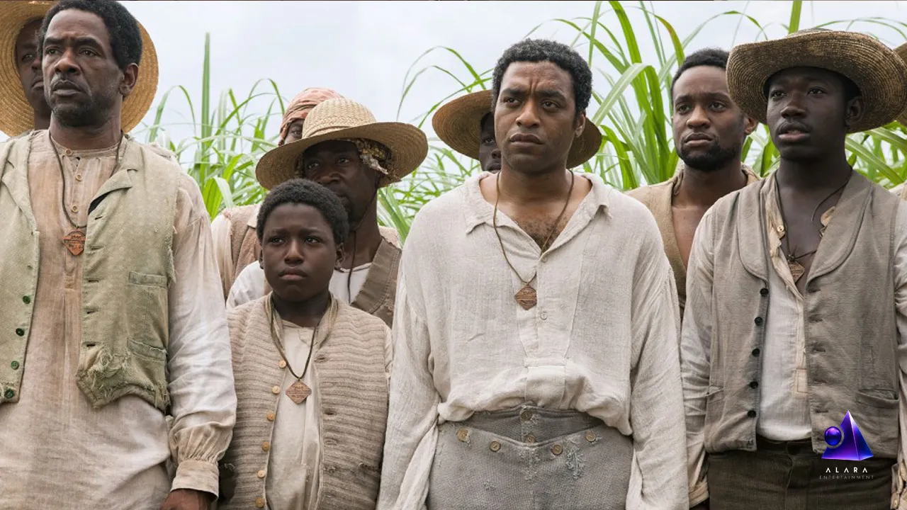 بهترین فیلم هایی سینمایی که بر اساس واقعیت ساخته شده اند 8 ۱۲ سال بردگی (12 Years a Slave)